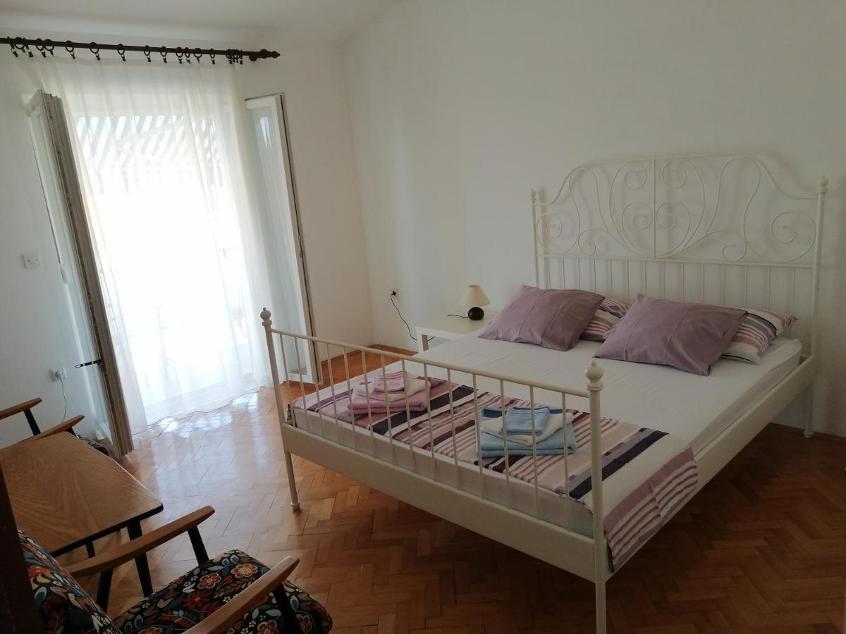 Apartments Stjepic Sukošan Kültér fotó